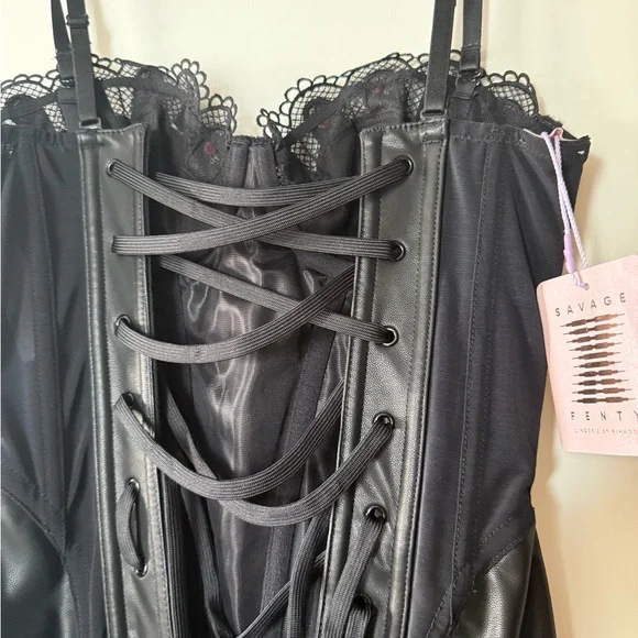 NWT SAVAGE FENTY RENAISSANCE ROSE CORSET DRESS - Picture 10 of 14